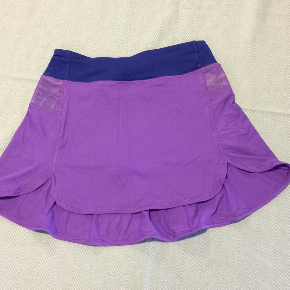 Ivivva by Lululemon skirt sz 14 built in shorts!